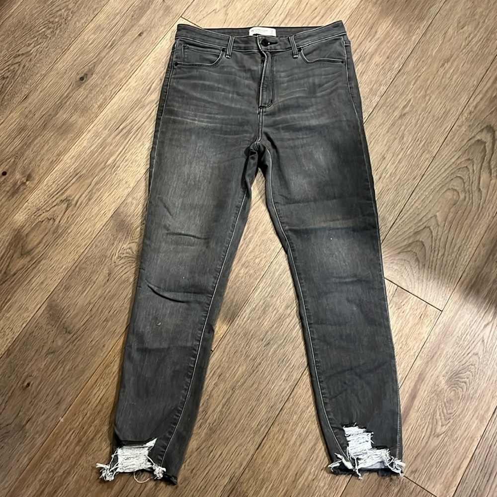 ABERCROMBIE & FITCH the super skinny high rise black wash jeans, size 29